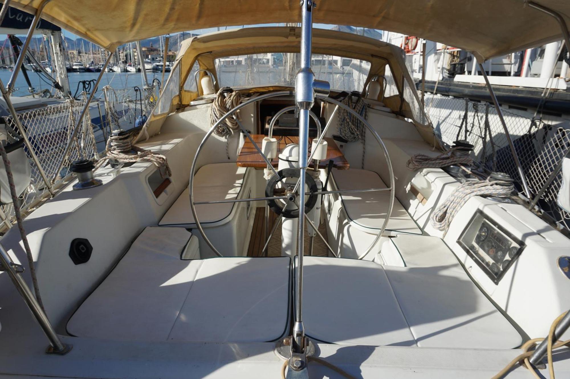 Gloria Sailing * Palerme