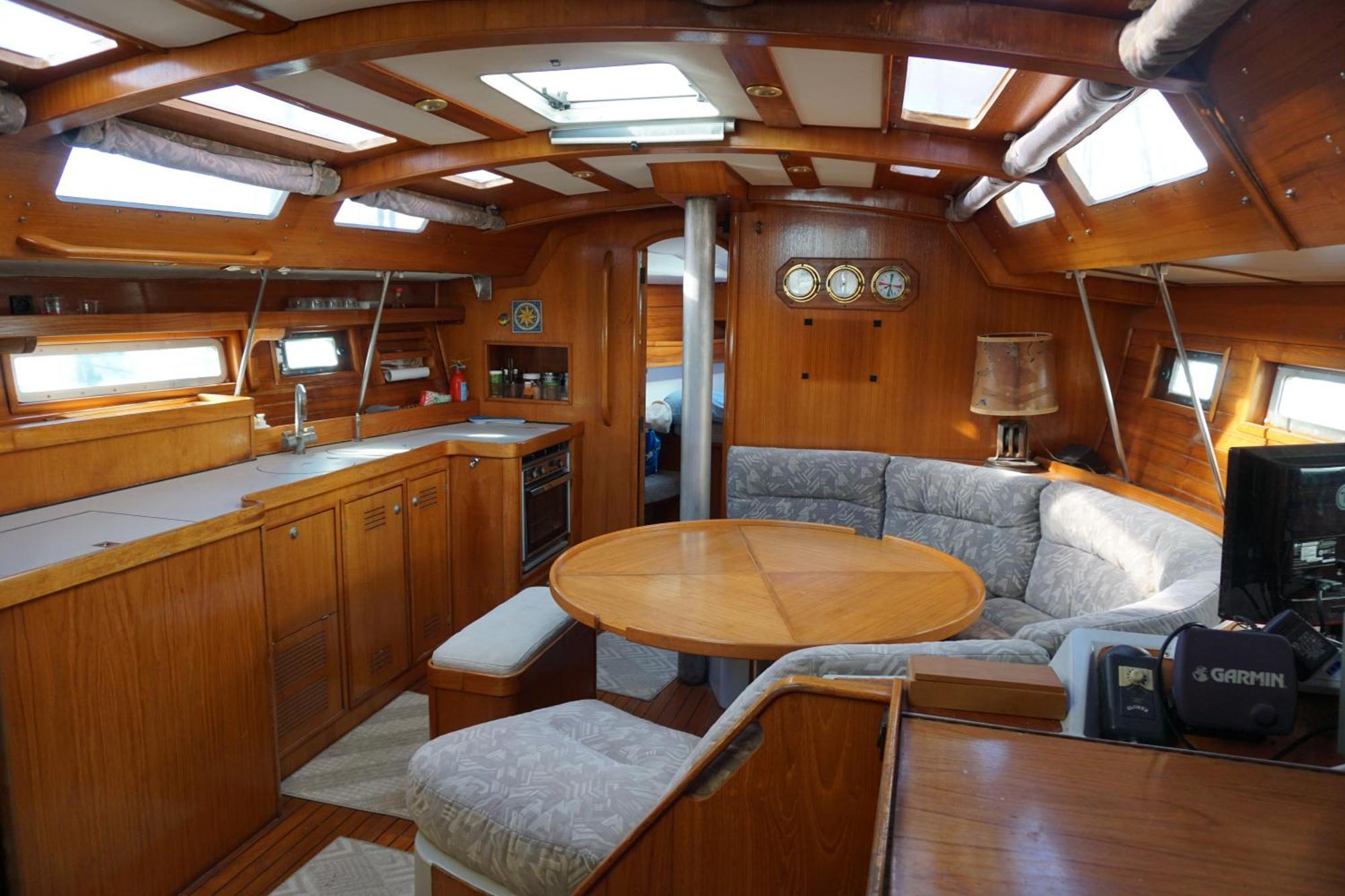 Gloria Sailing * Palerme